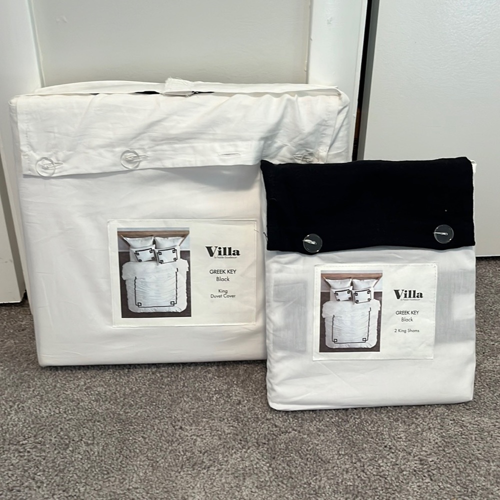 Villa by Noble Excellence Greek Key Full/Queen Duvet Cover With 2 King Shams